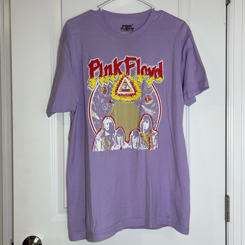 pink floyd graphic tshirt